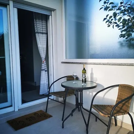 Apartman Udica With Terace, Garage